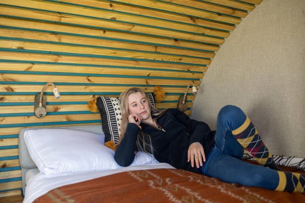 セッジフィールド 'Pipistrelle' Remote Off-Grid Micro Cabinヴィラ エクステリア 写真